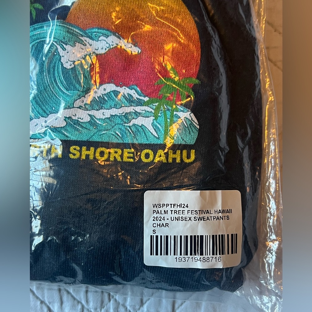 Aviator Nation North Shore Oahu Palm Tree Festival sweatpants, size Small (NWT) - Picture 12 of 13